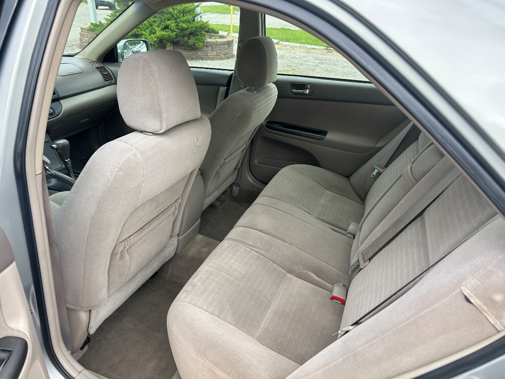 2005 Toyota Camry Standard photo