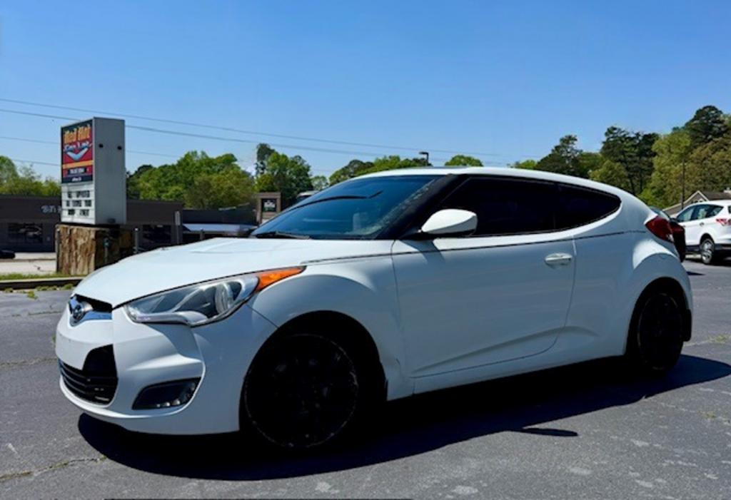 2013 Hyundai Veloster photo