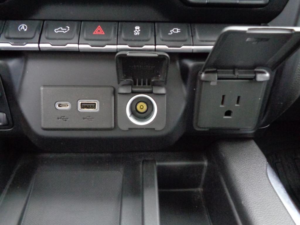 2019 GMC Sierra 1500 SLT photo
