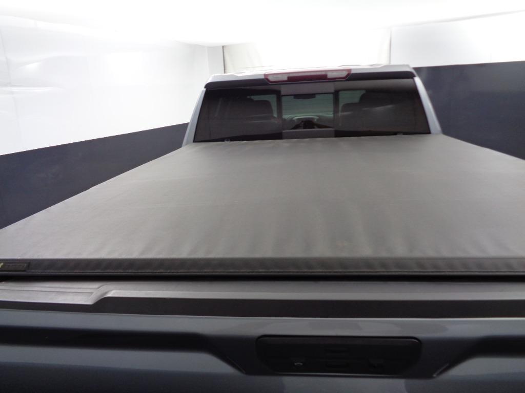 2019 GMC Sierra 1500 SLT photo