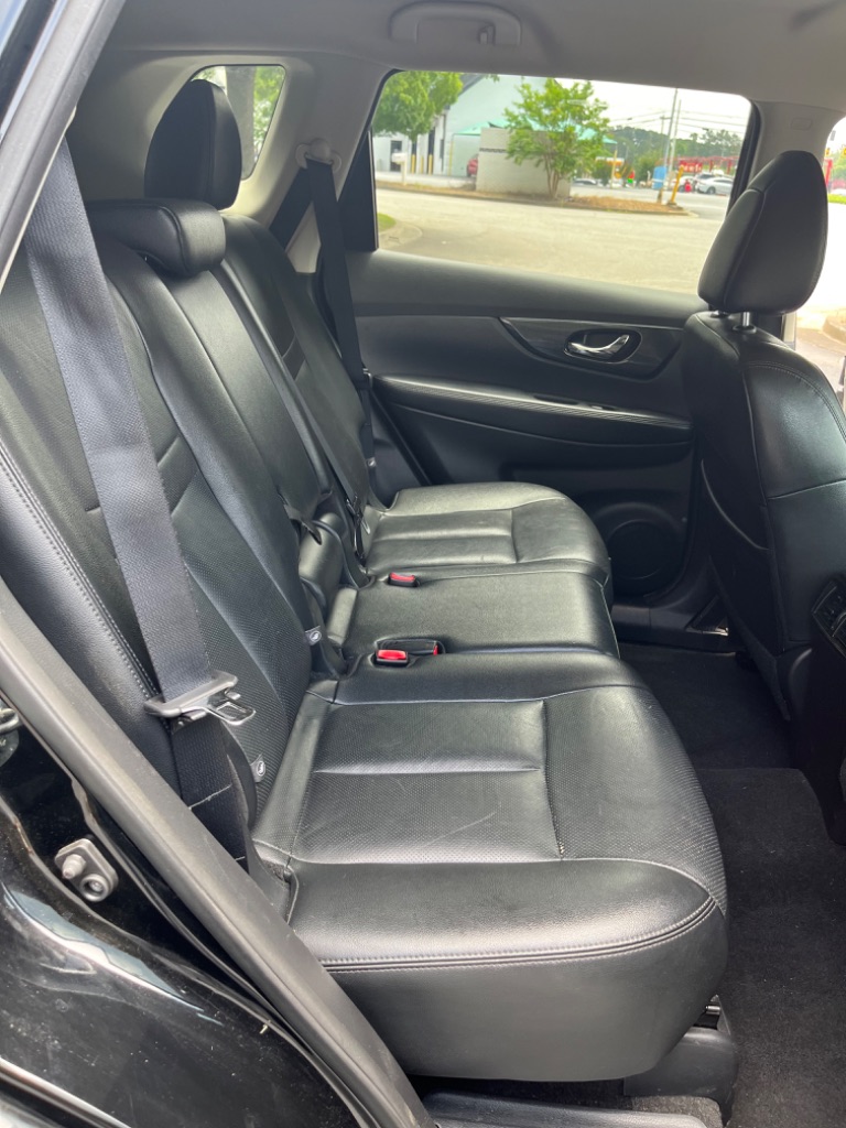 2015 Nissan Rogue SL photo