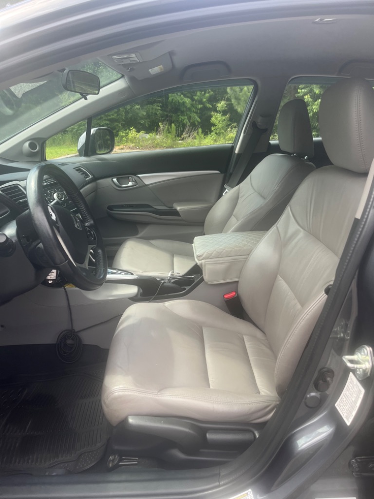 2013 Honda Civic Hybrid w/Leather photo