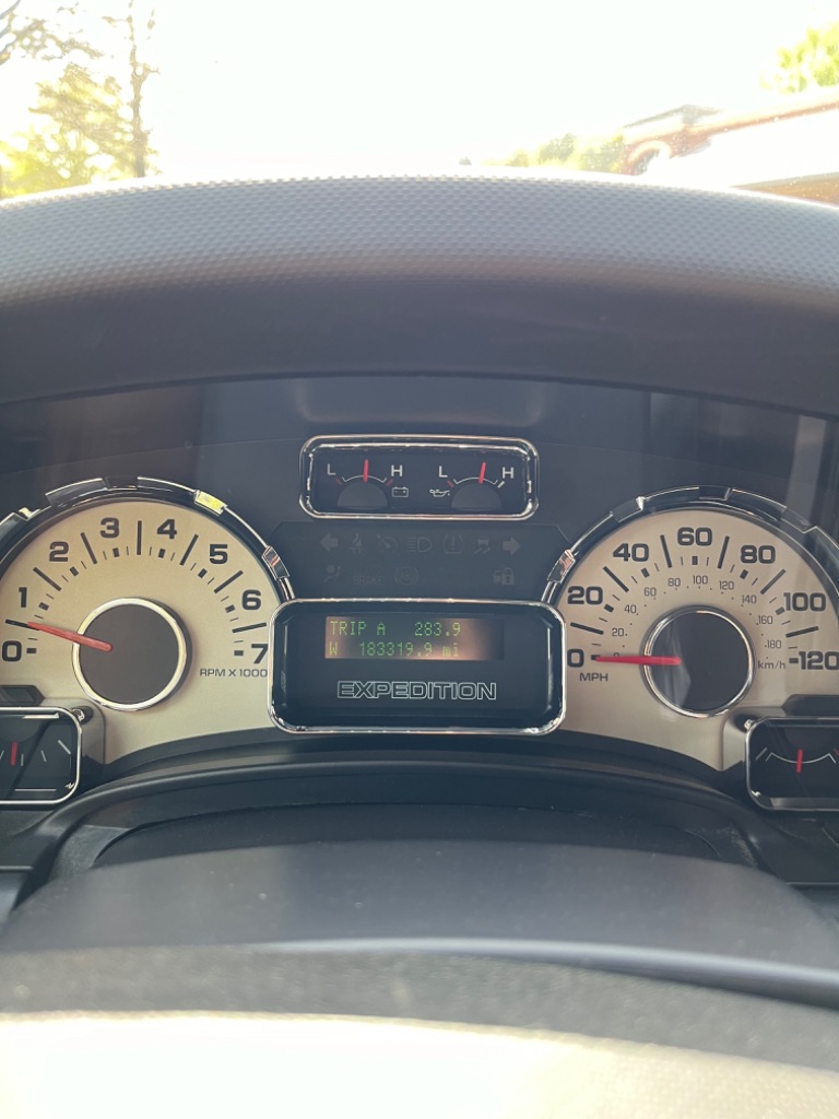 2011 Ford Expedition EL Limited photo