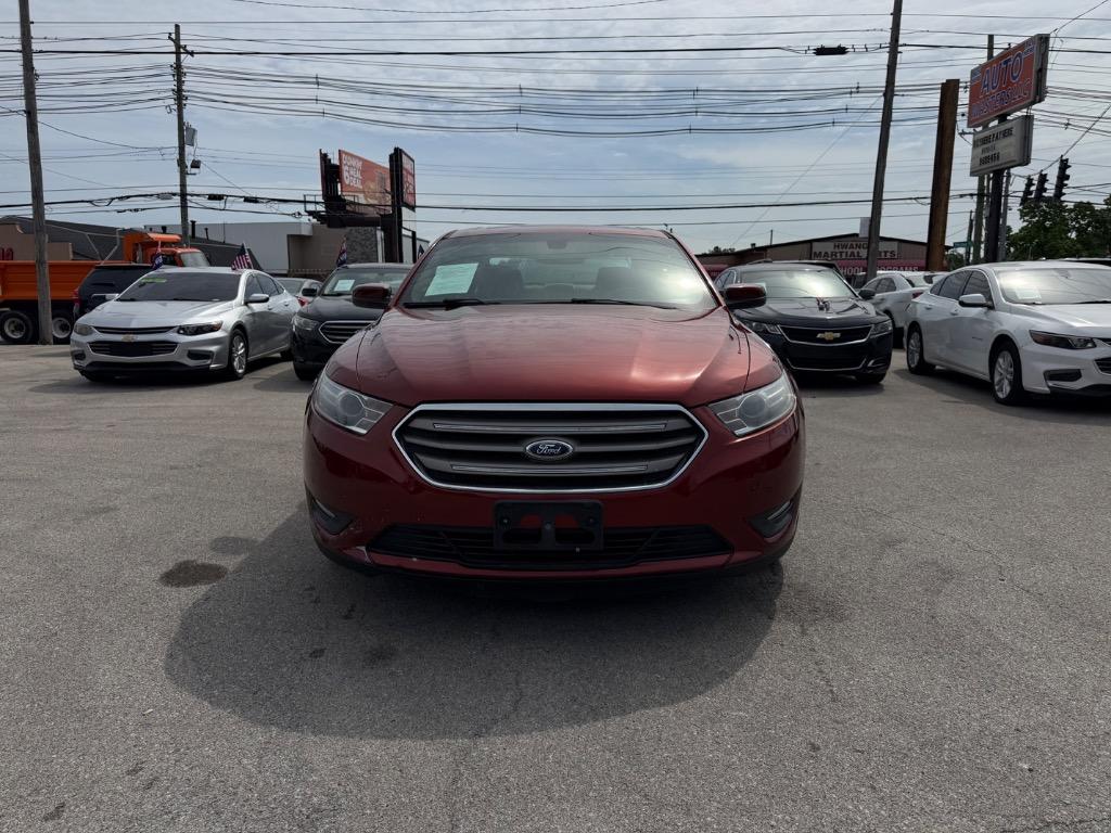 2014 Ford Taurus