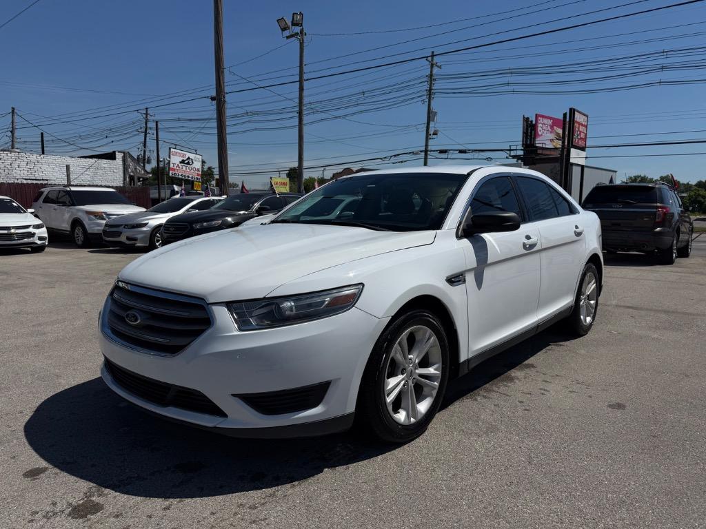 2016 Ford Taurus