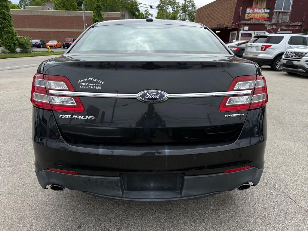 2015 Ford Taurus