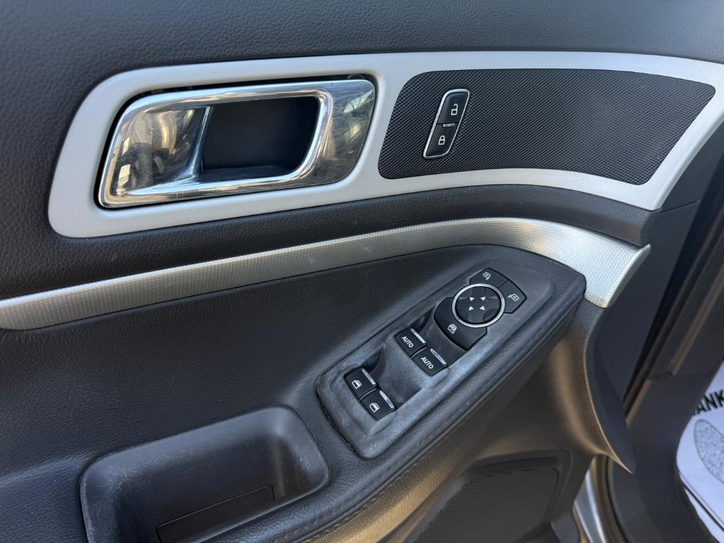 2015 Ford Explorer