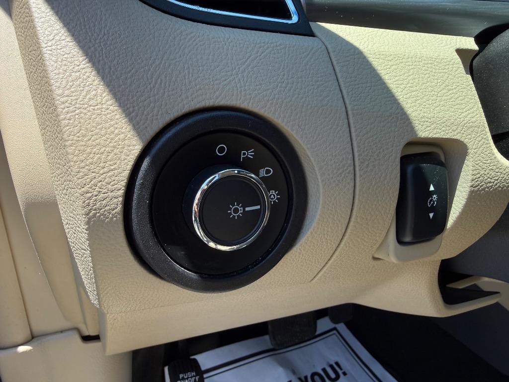 2014 Ford Taurus