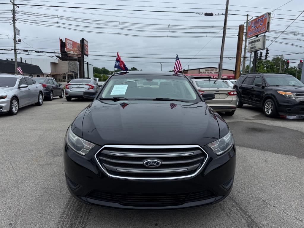 2015 Ford Taurus