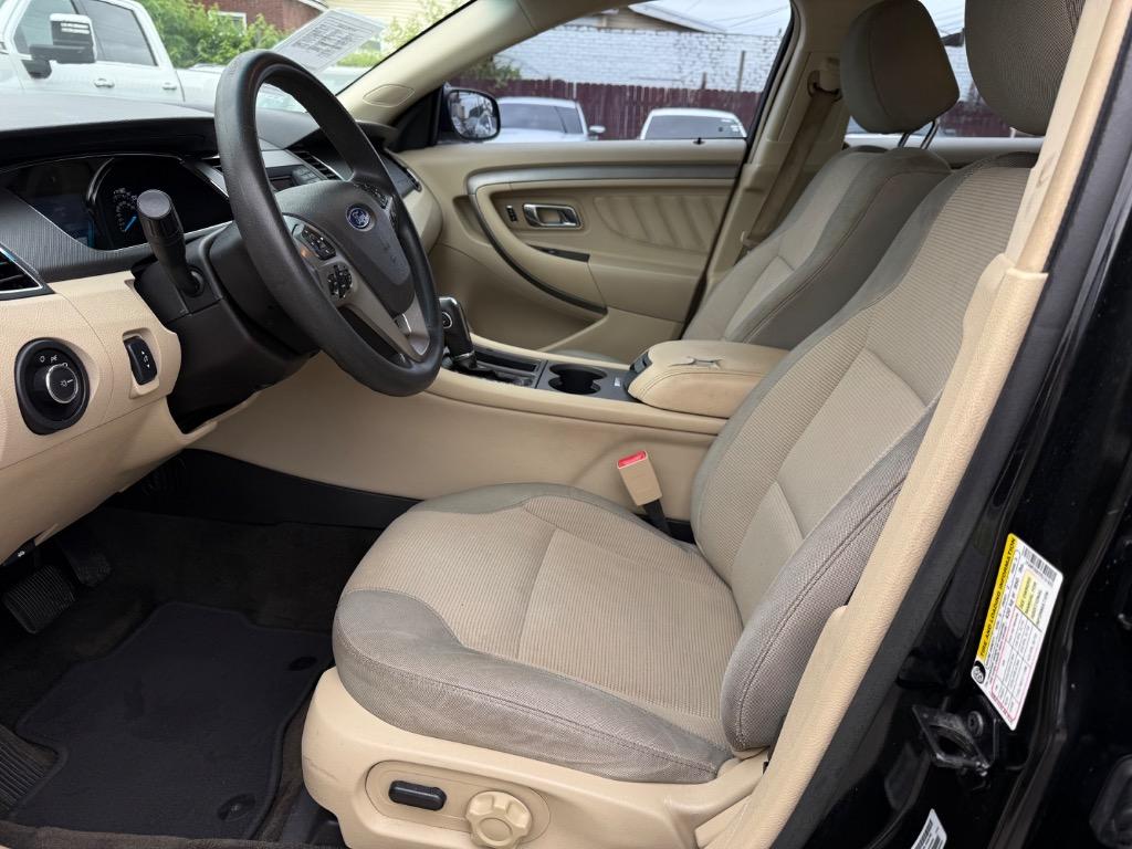2015 Ford Taurus