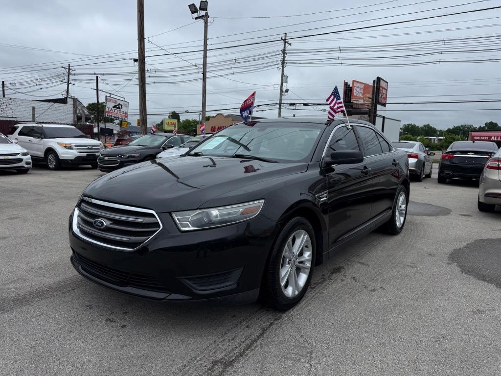 2015 Ford Taurus