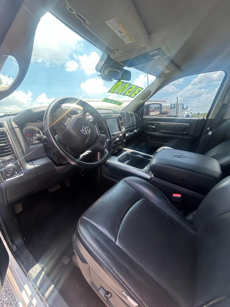 2016 Ram 1500 - $17,500