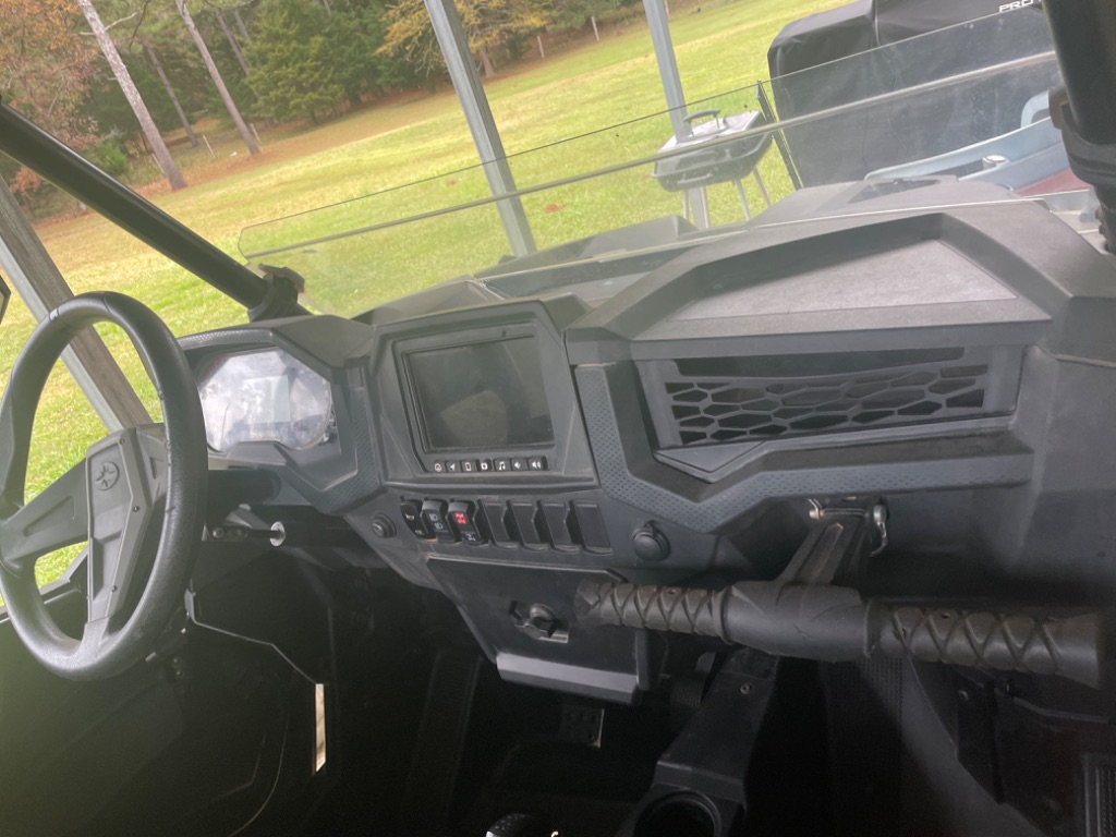 2023 Polaris Rzr Xp 1000 - $16,000