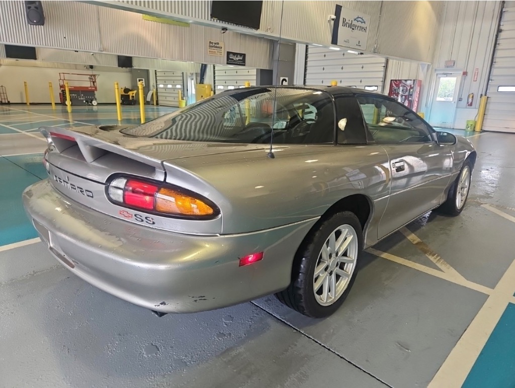 2002 Chevrolet Camaro