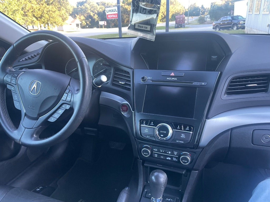 2016 Acura ILX - $11,000