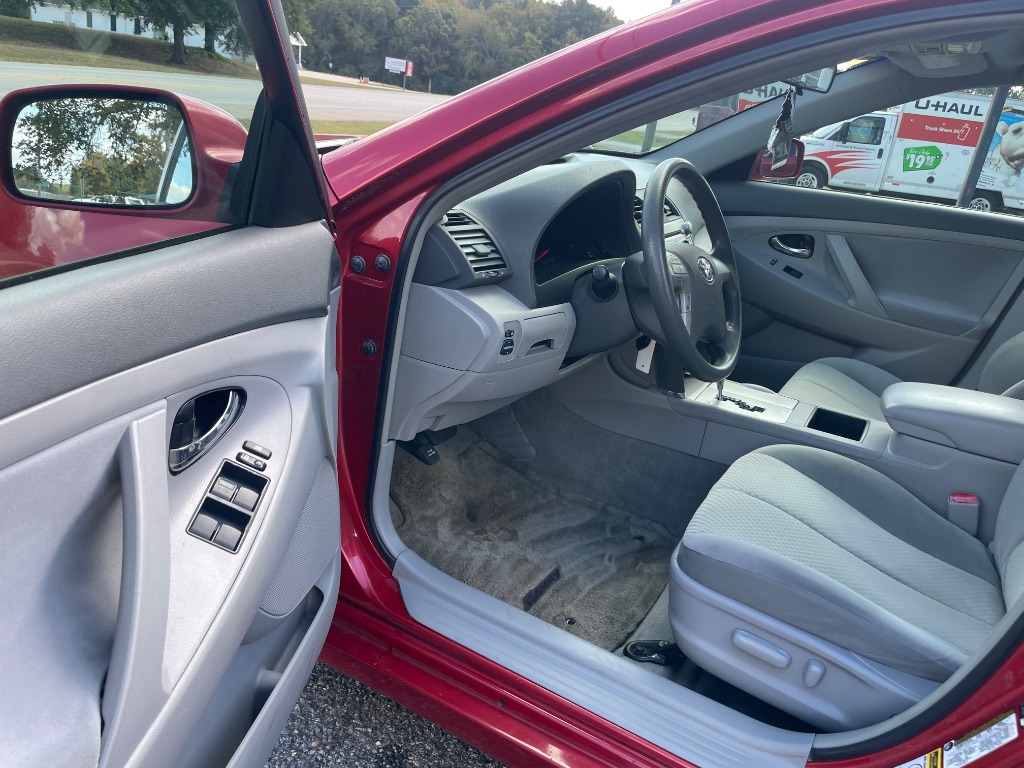 2007 Toyota Camry - $6,000