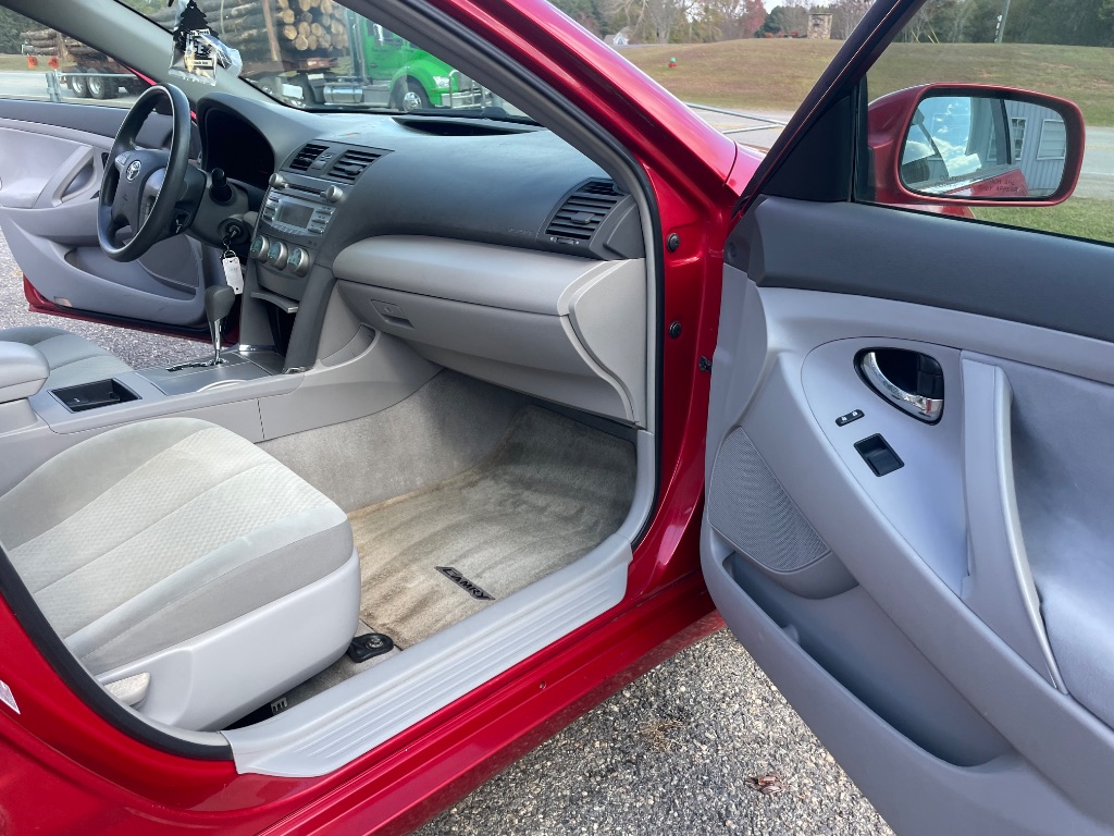 2007 Toyota Camry - $6,000