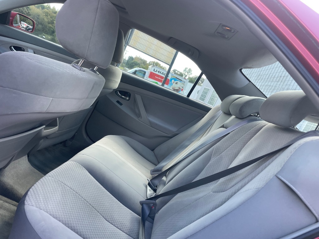 2007 Toyota Camry - $6,000