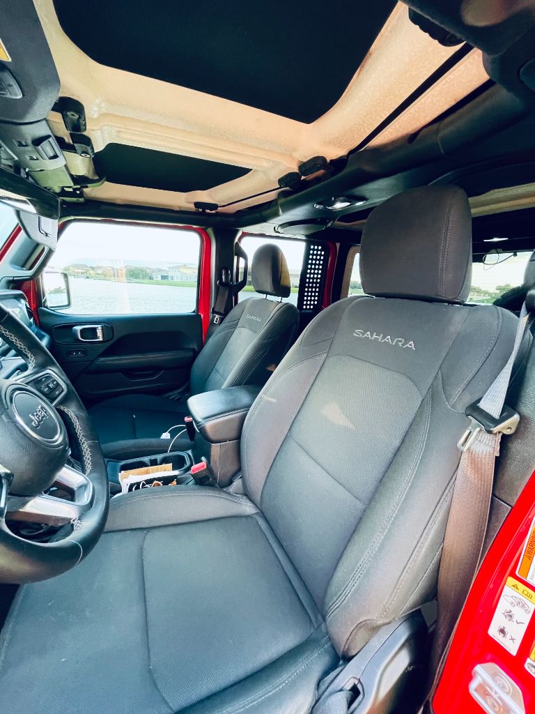 2018 Jeep All-New Wrangler Unlimited Sahara photo