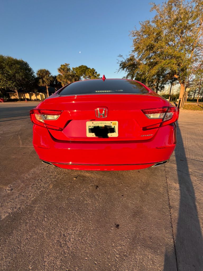 2020 Honda Accord - $16,995