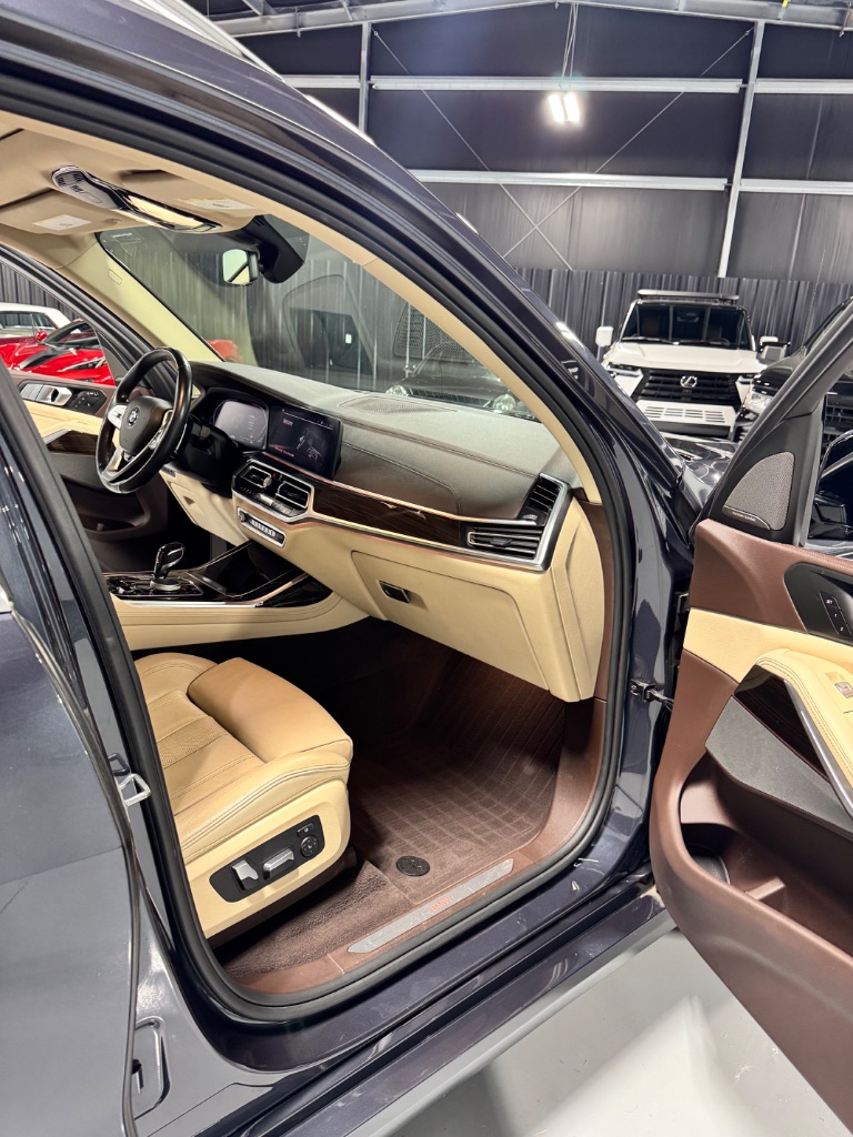 2019 BMW X7 XDrive40i photo