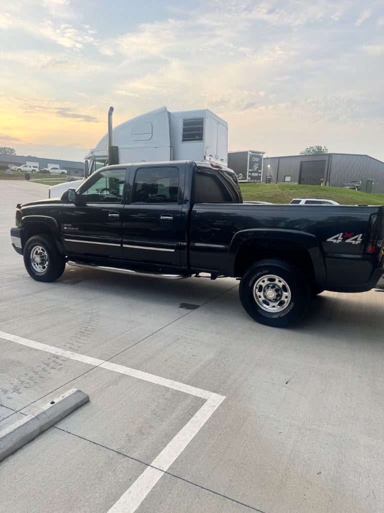2005 Chevrolet RSX Work Truck photo