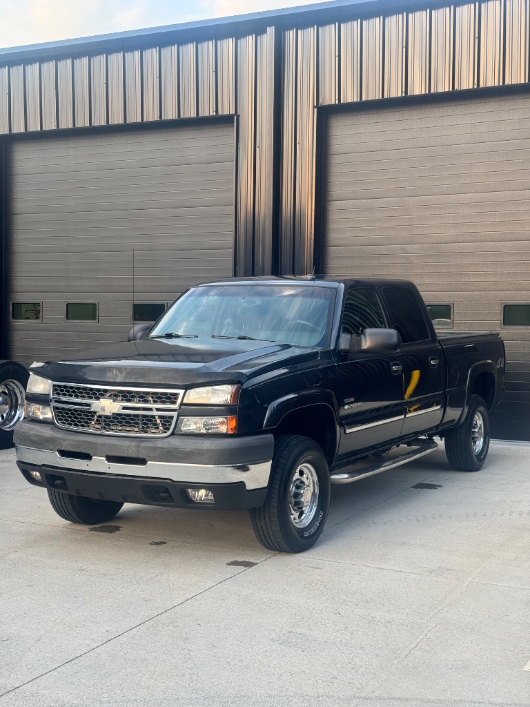 2005 Chevrolet RSX Work Truck photo