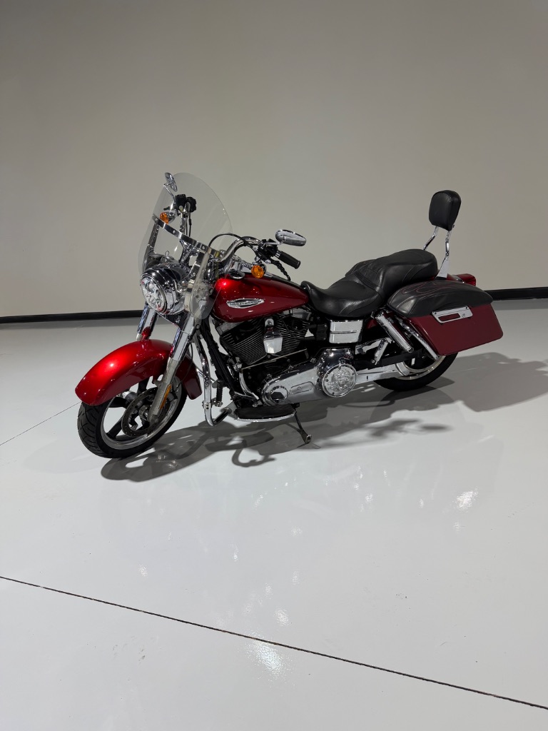 2013 Harley-davidson Switchback - $8,900