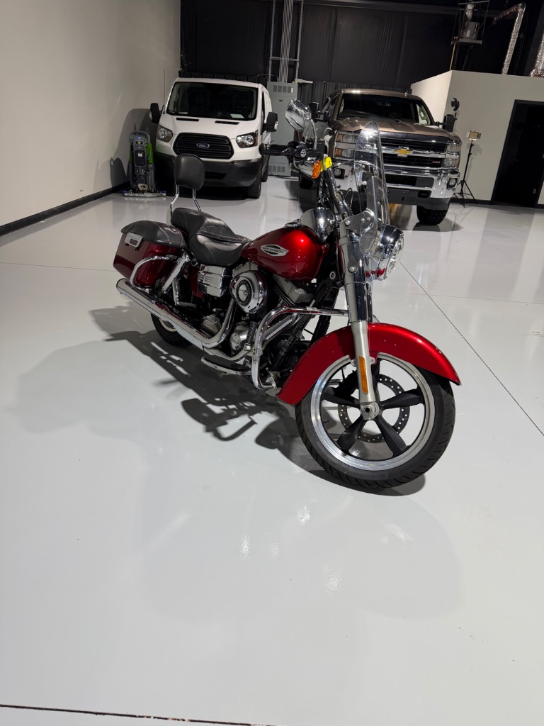 2013 Harley-davidson Switchback - $8,900