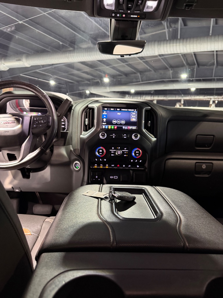 2020 GMC Sierra 1500 - $32,800
