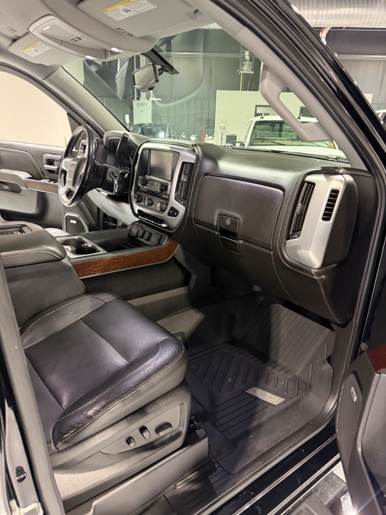 2018 GMC Sierra 1500 - $24,900