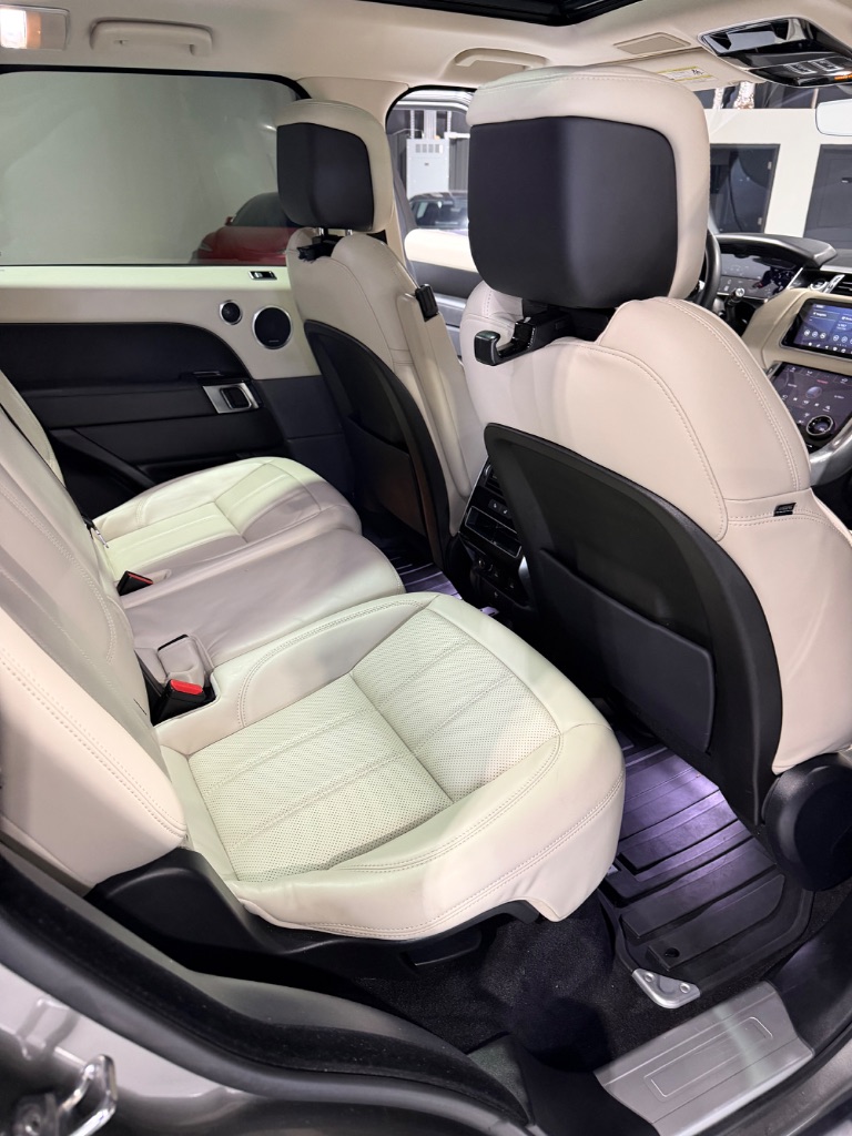 2019 Land Rover Range Rover Sport - $24,900