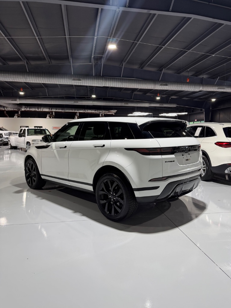 2022 Land Rover Range Rover Evoque - $27,400