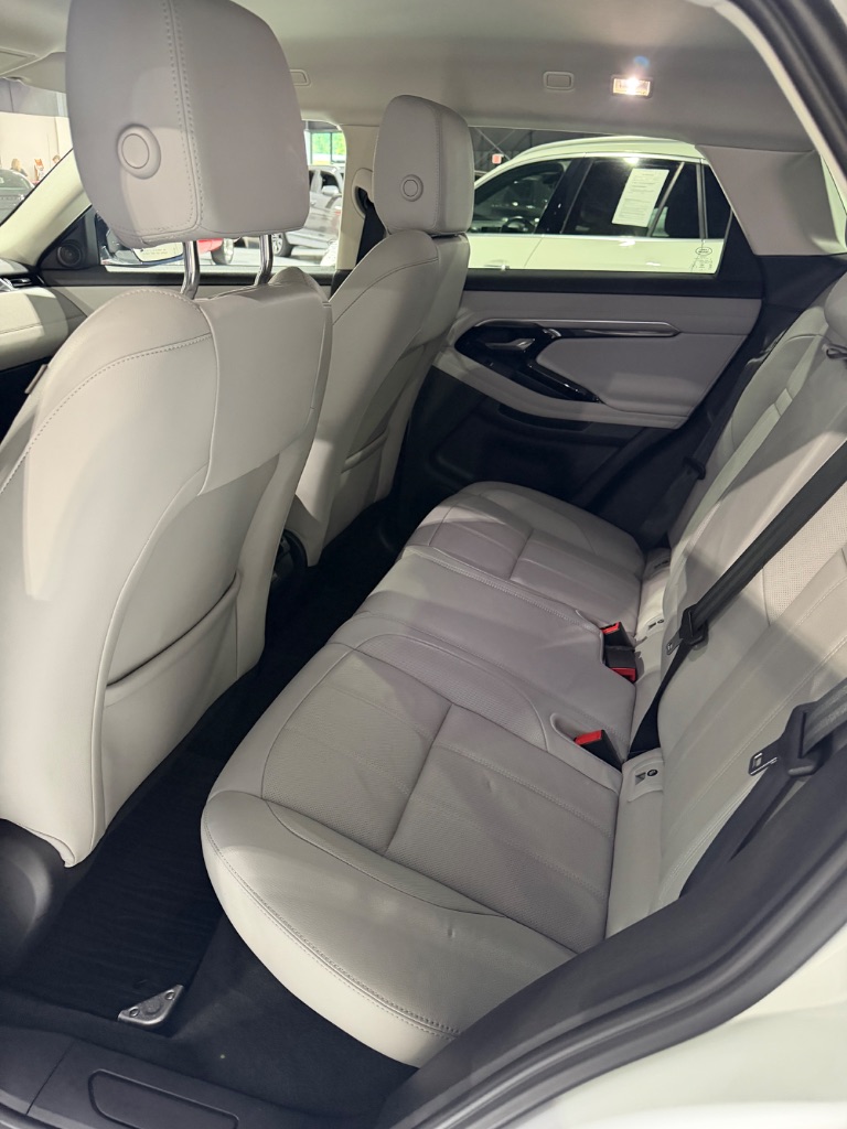 2022 Land Rover Range Rover Evoque - $27,400