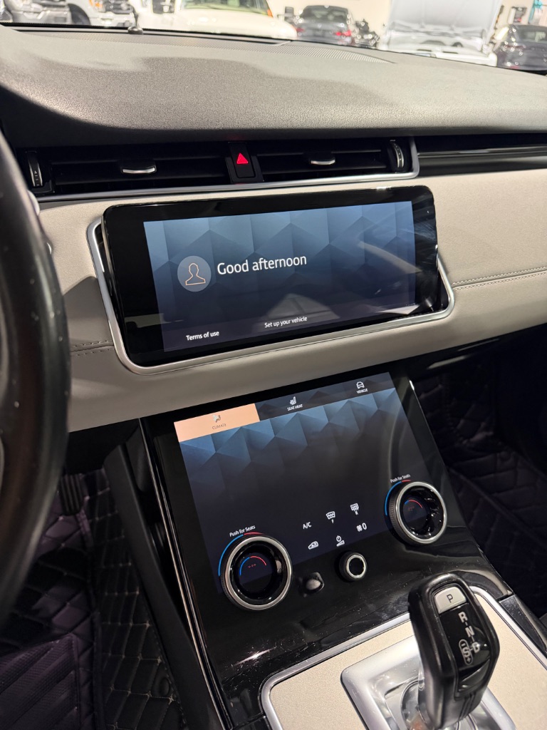 2022 Land Rover Range Rover Evoque - $27,400
