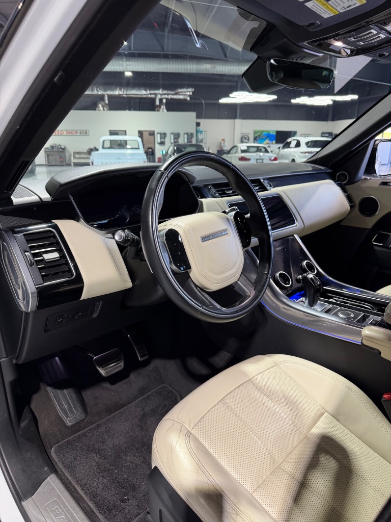 2022 Land Rover Range Rover Sport - $39,900