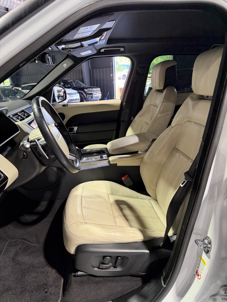 2022 Land Rover Range Rover Sport - $39,900