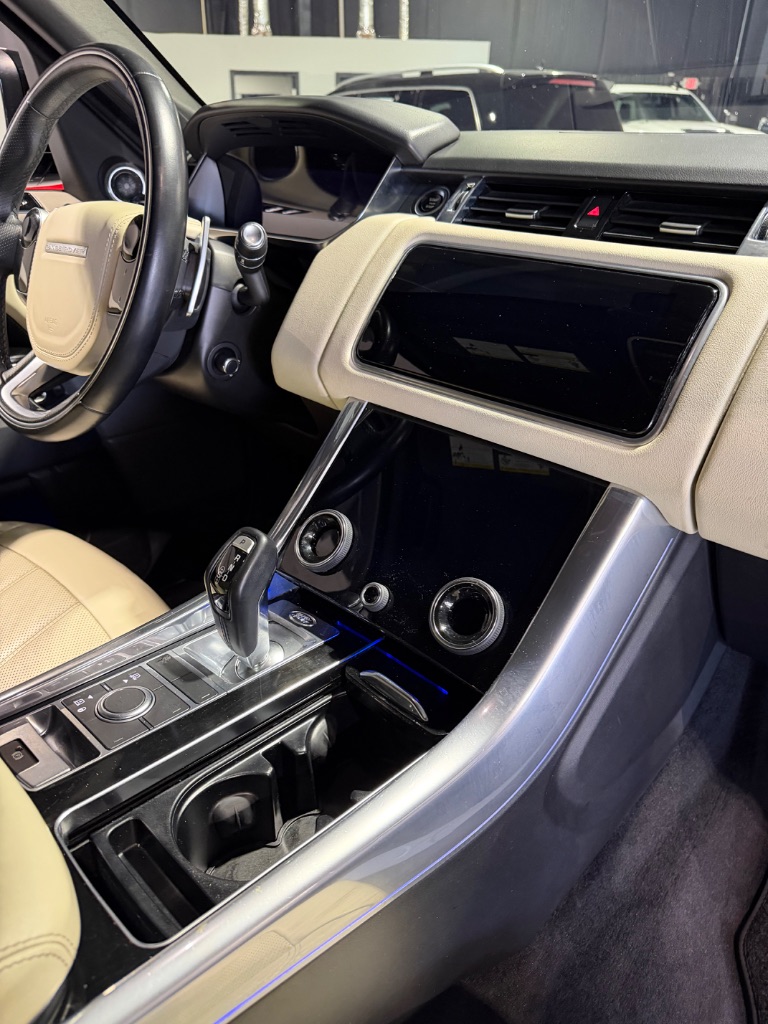2022 Land Rover Range Rover Sport - $39,900
