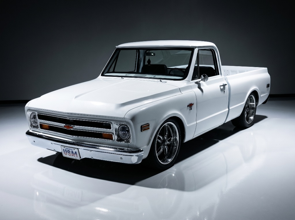 1968 Chevrolet Classic - $139,900
