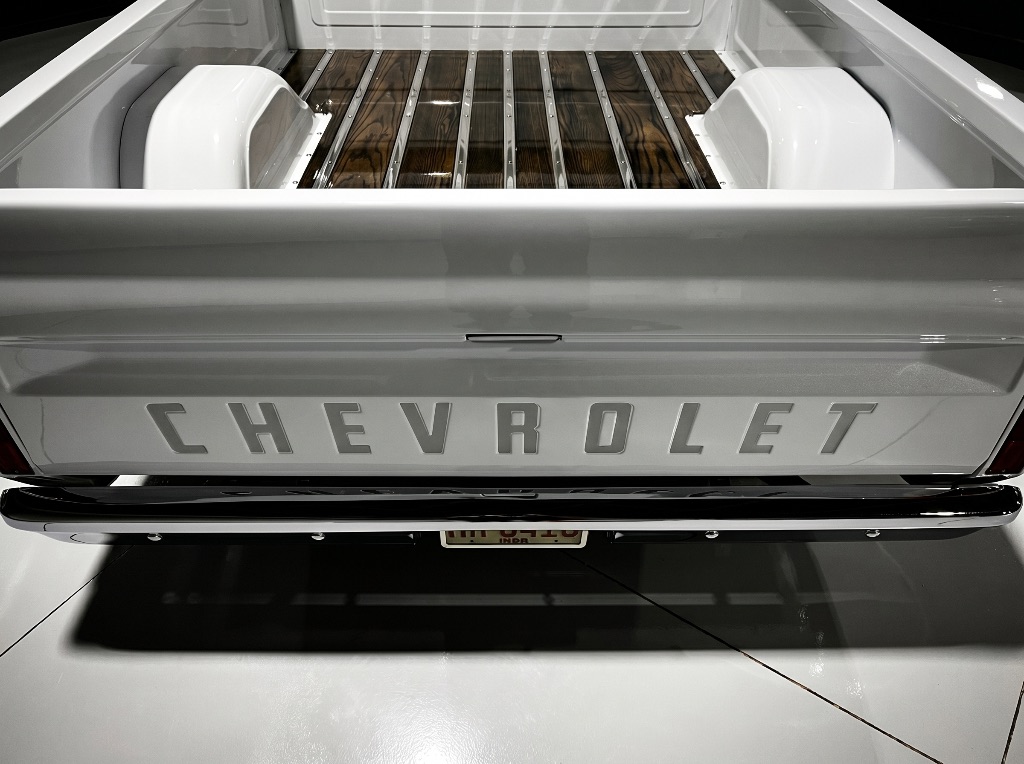 1968 Chevrolet Classic - $139,900