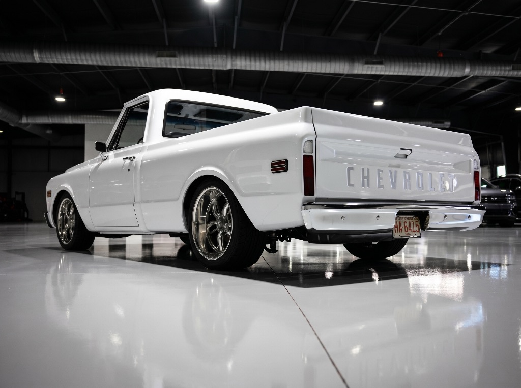 1968 Chevrolet Classic - $139,900