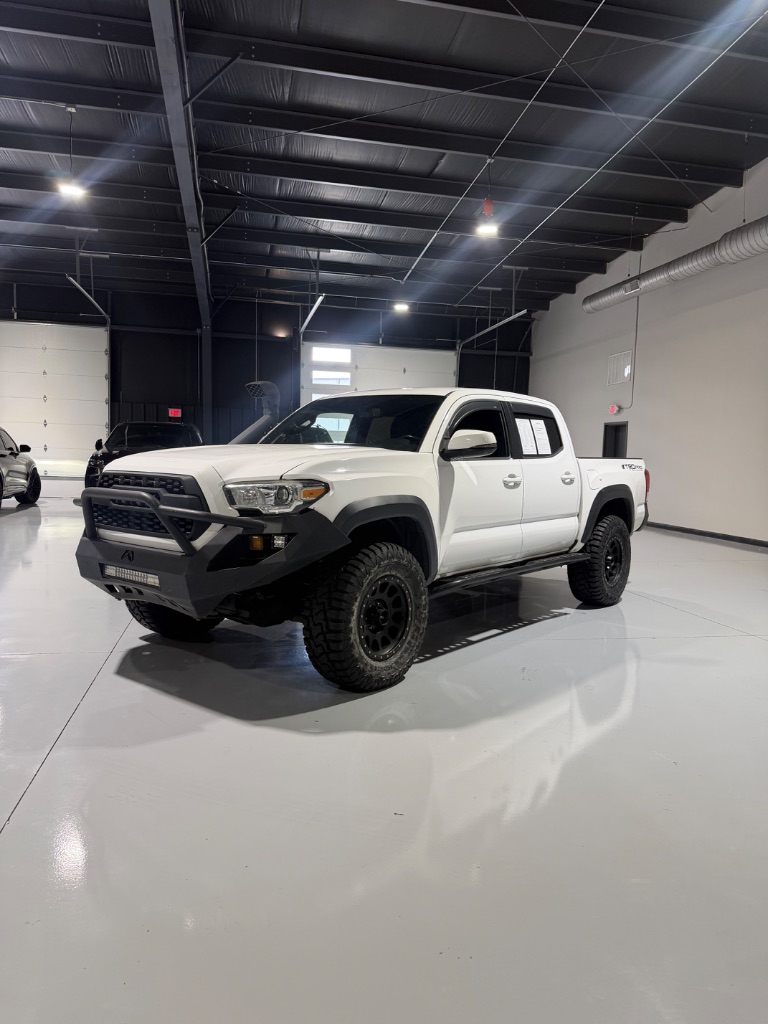2017 Toyota Tacoma - $29,900