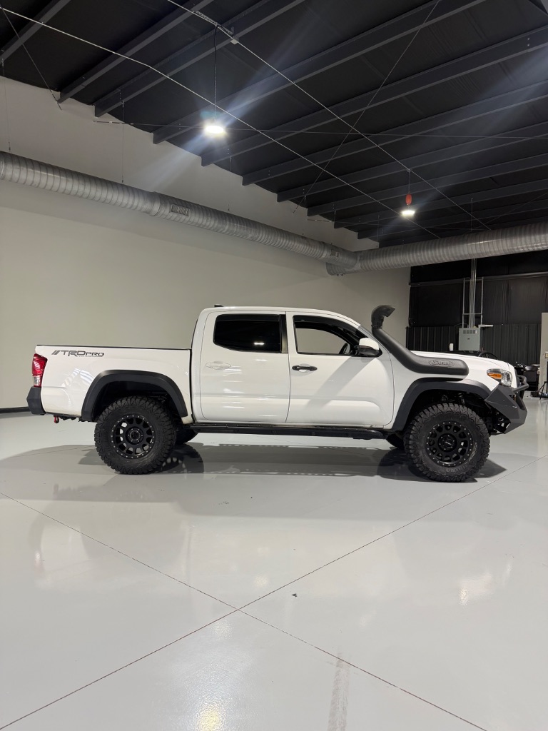 2017 Toyota Tacoma - $29,900