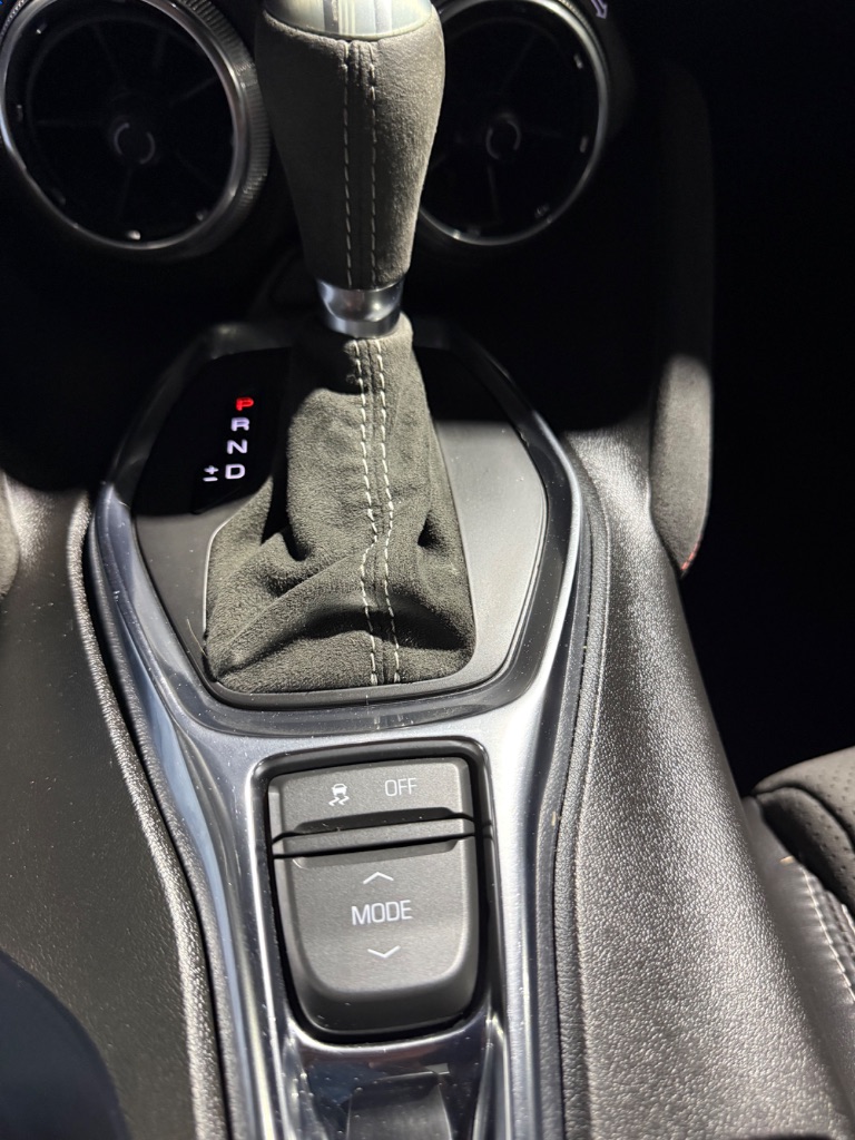 2023 Chevrolet Camaro - $46,900