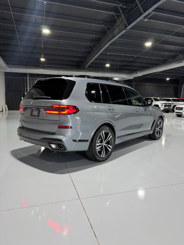 2023 BMW X7 - $56,900