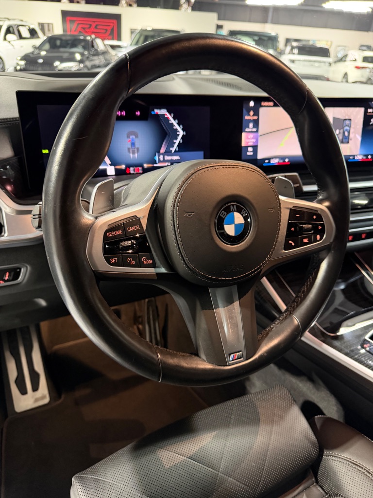 2023 BMW X7 - $56,900