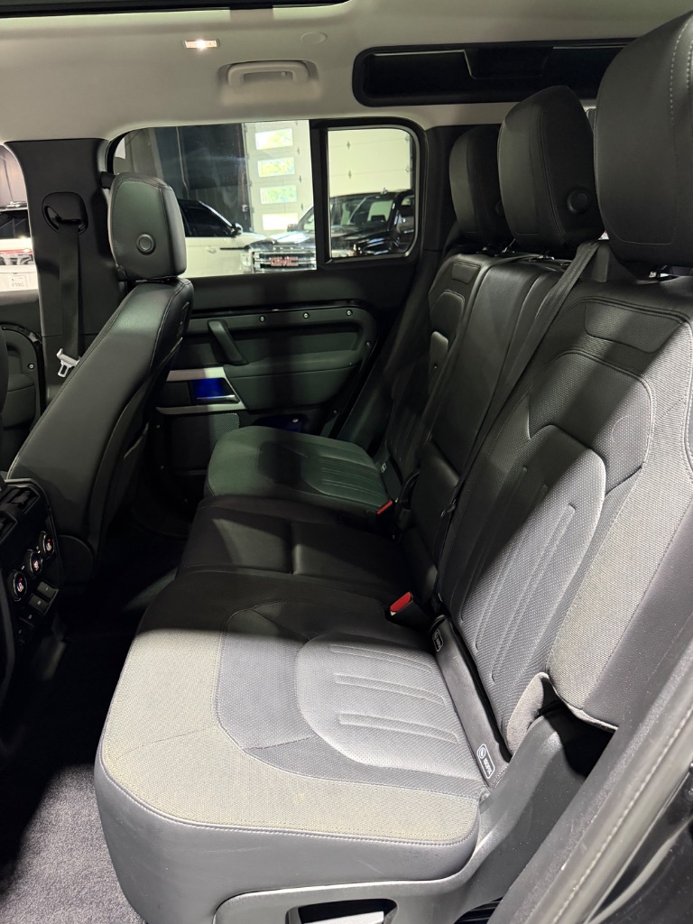 2020 Land Rover Range Rover Evoque - $31,900