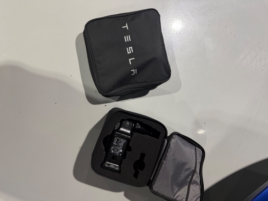 2023 Tesla Model X - $62,900