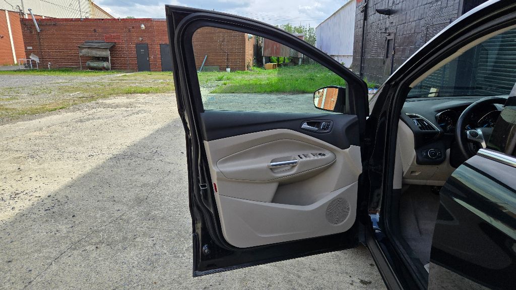 2014 Ford Escape Titanium photo