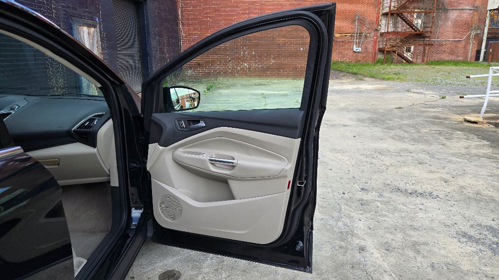 2014 Ford Escape Titanium photo